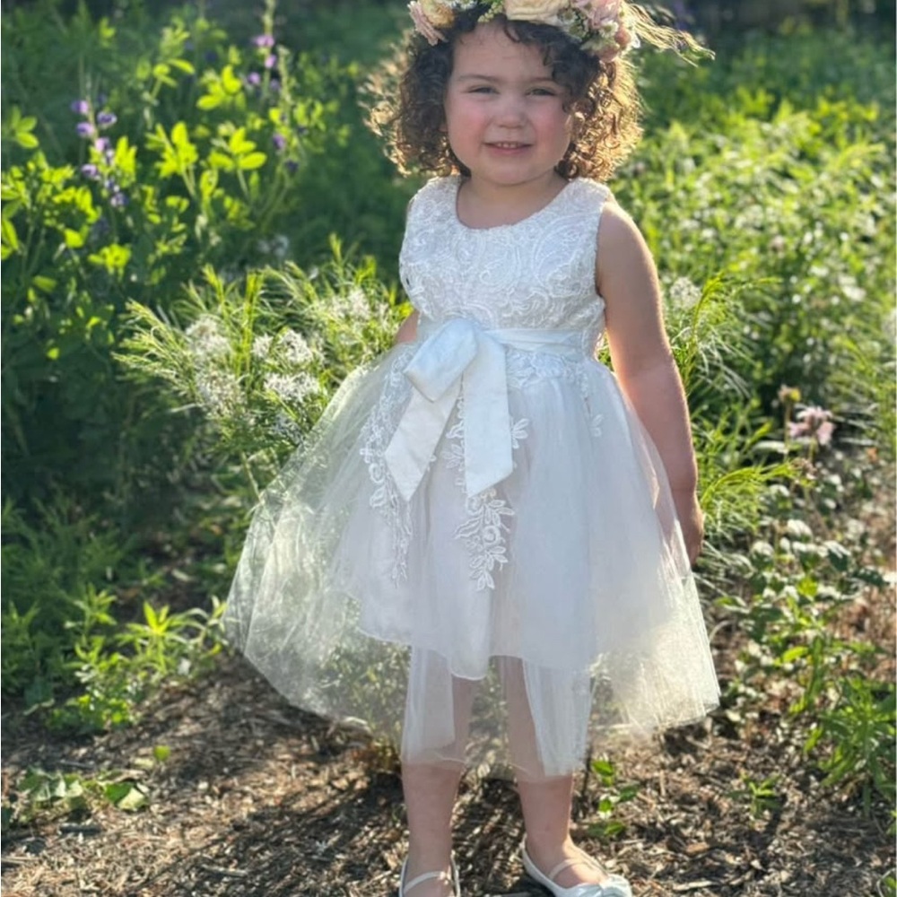Lace & Tulle Flower Girl Dress
